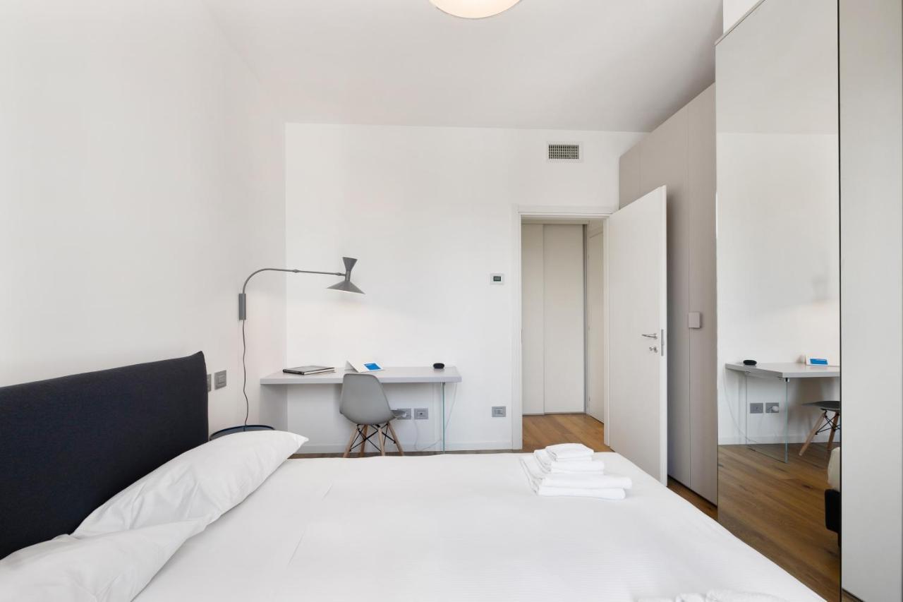 Altido Spacious Apt For 4 With Balcony In Porta Romana Milaan Buitenkant foto